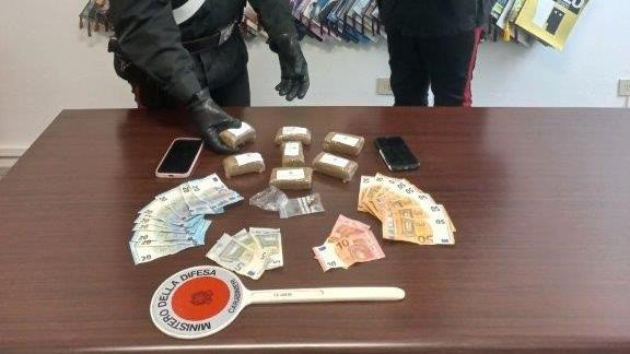 La droga sequestrata dai carabinieri