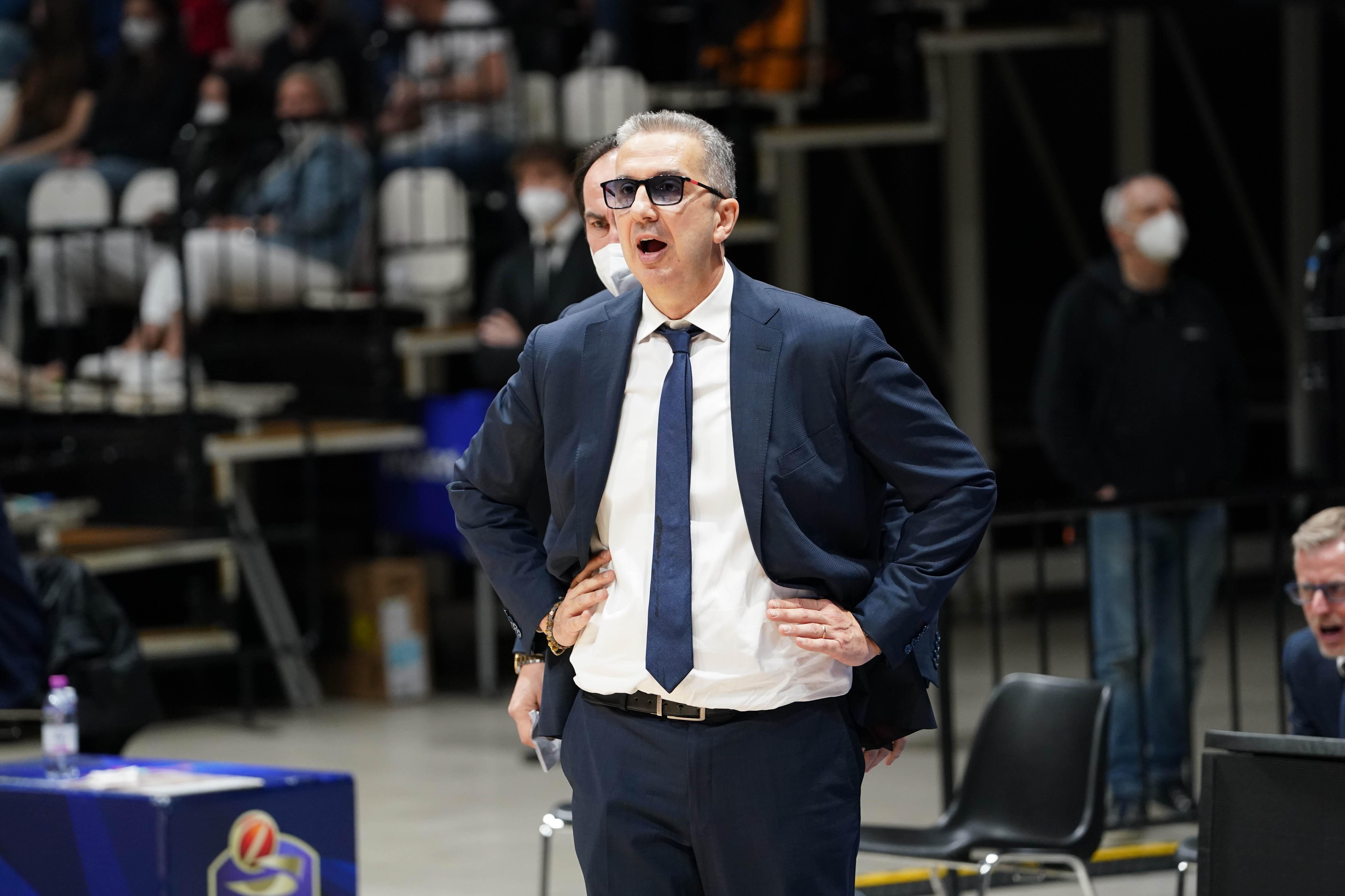 Coach De Raffaelle: «Ho avuto i brividi, meritiamo la serie A»