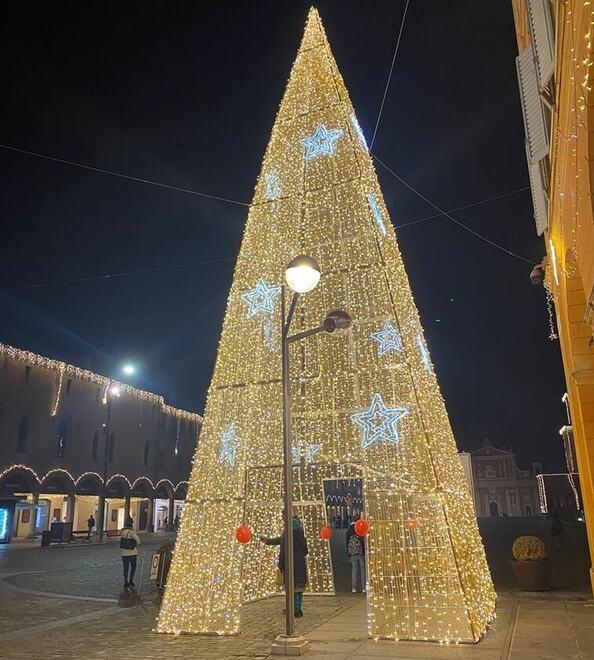 Luminarie a Carpi, il sindacato Uil a Bellelli: «Meglio investire soldi sul welfare» 