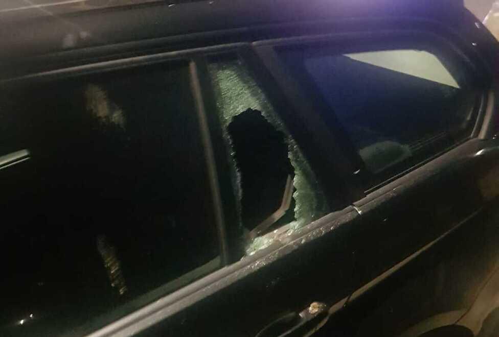 Raid vandalici contro le auto de La Villa a Campi Bisenzio