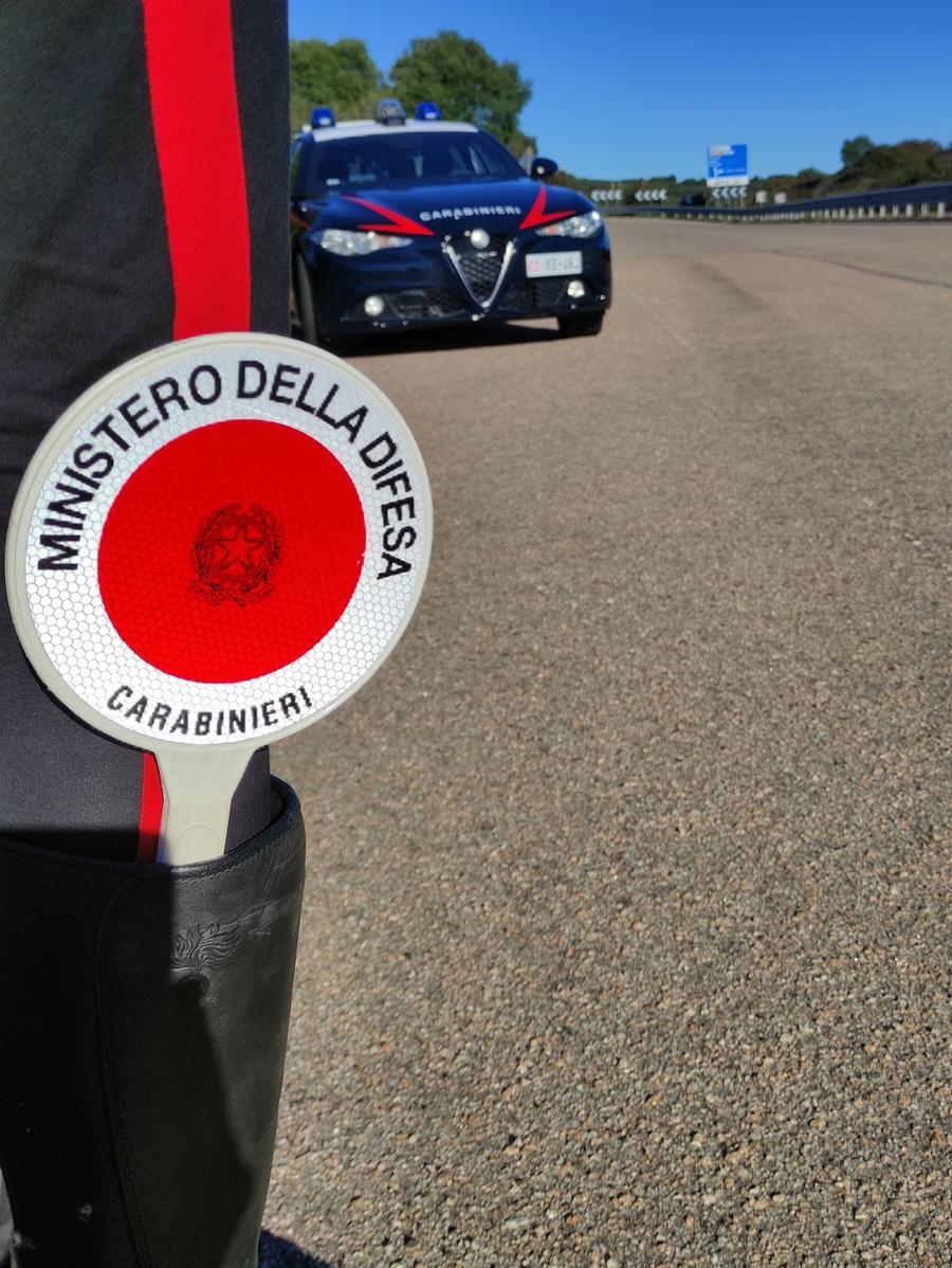 
	Un posto di blocco dei carabinieri

