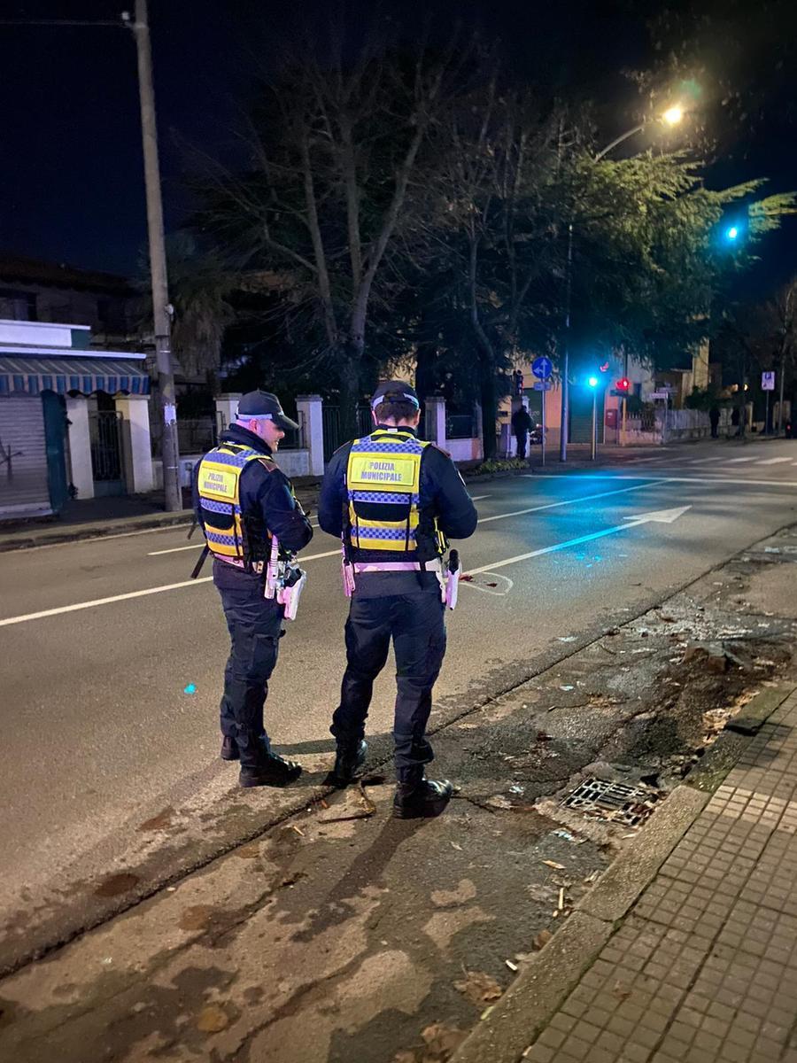 
	La polizia municipale sul luogo dell'investimento mortale&nbsp;

