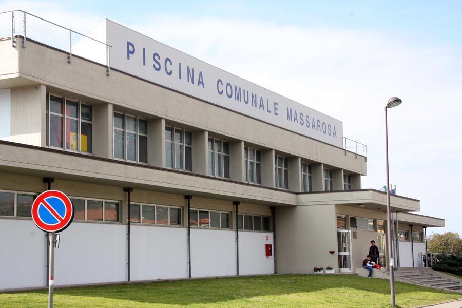 Ad aprile via ai lavori per ampliare la piscina comunale di Massarosa