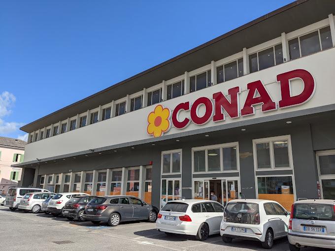 
	Il centro Conad di Cascina

