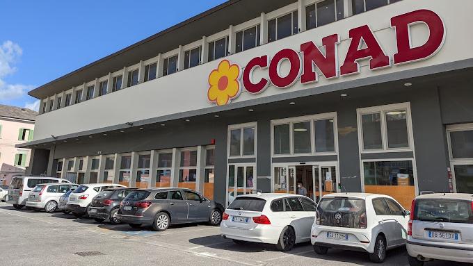 Il centro Conad di Cascina