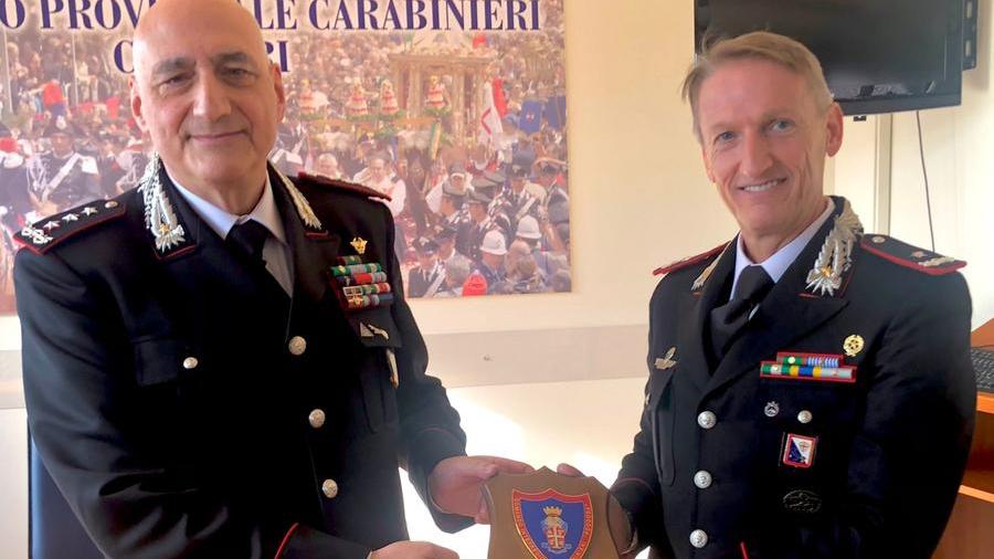A sinistra il generale Enzo Bernardini, a destra il generale Luca Corbellotti