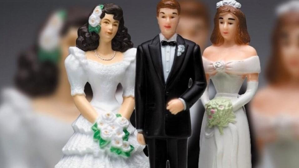 Si sposa una seconda volta senza aver divorziato dalla prima moglie: assolto dal giudice