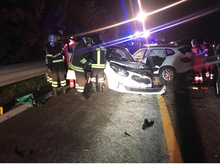 Scontro frontale sulla 131 all’altezza di Bonorva: 3 feriti, strada riaperta dopo oltre un’ora