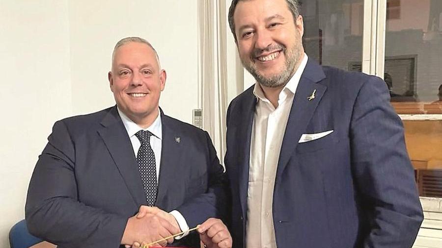 Salvini è tornato, prima uscita in Toscana con le solite promesse: «La Tirrenica? Come il ponte sullo Stretto, il via entro due anni»