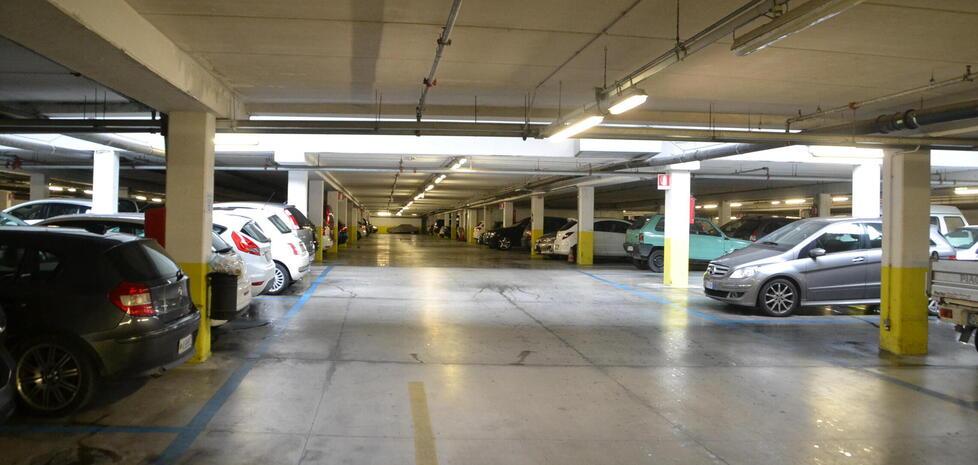 Parcheggio Mazzini, anche per gli abbonati costi in più se si tiene ferma l’auto per più di 48 ore