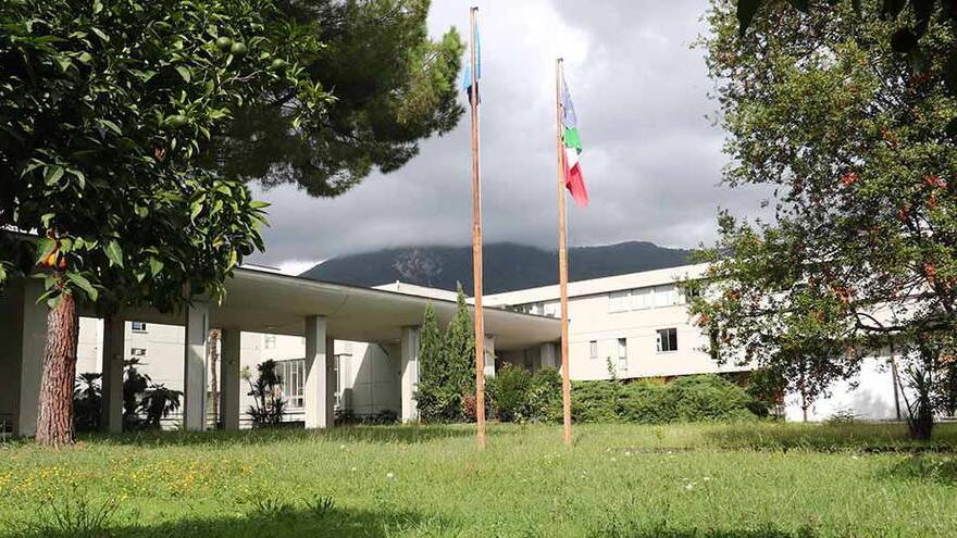 Troppo lavoro per i giudici di Massa, il presidente del tribunale: «930 fascicoli a magistrato»