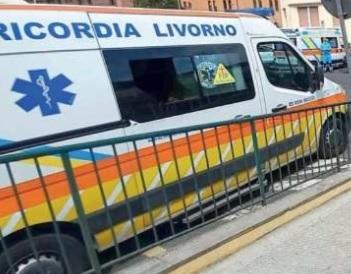Ha un malore in via del Cardinale, 44enne salvato col defibrillatore