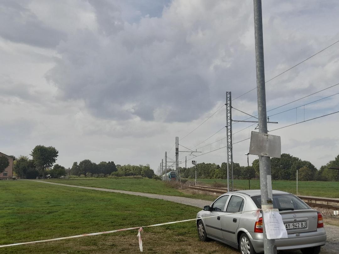 A Codemondo rispunta la fermata. Trenitalia: «Un errore»