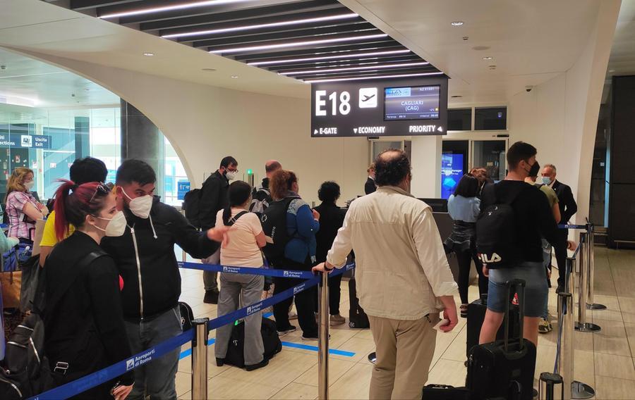 Per Natale 45 voli in più per la Sardegna. Moro: «Mai così tanti aerei»