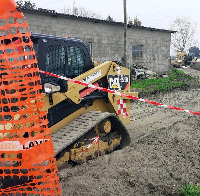 Mesola, rotatorie e lavori sulla Romea: cantiere aperto e già sospeso
