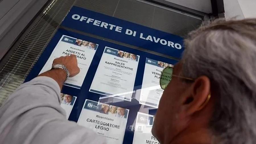 La “fabbrica” del lavoro: la Regione recupera 54 miliardi per l'impiego di 10mila toscani