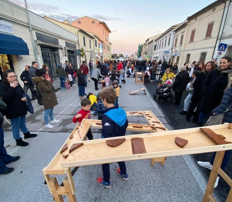 
	L'iniziativa organizzata da Confcommercio in seguito alla quale &egrave; arrivata la multa da parte della polizia municipale&nbsp;

