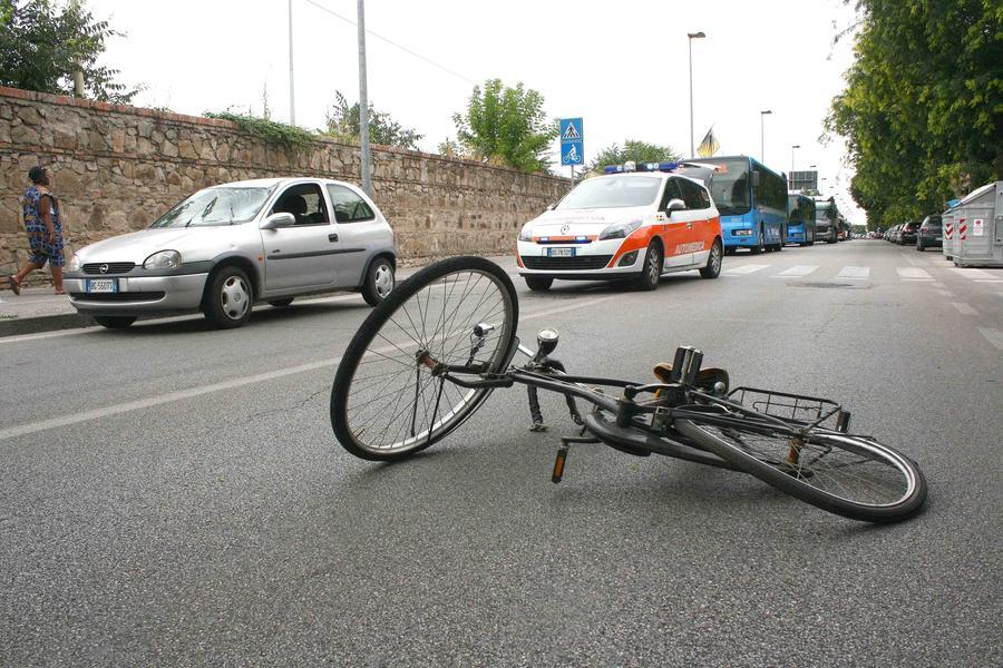 Ferrara. Più incidenti, deceduti e feriti sulle strade urbane
