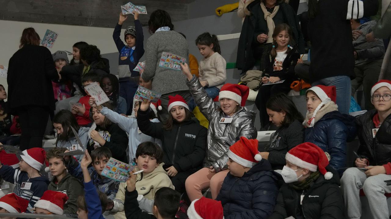 L’educazione stradale fa tombola: al Bigi 1.200 alunni reggiani in festa