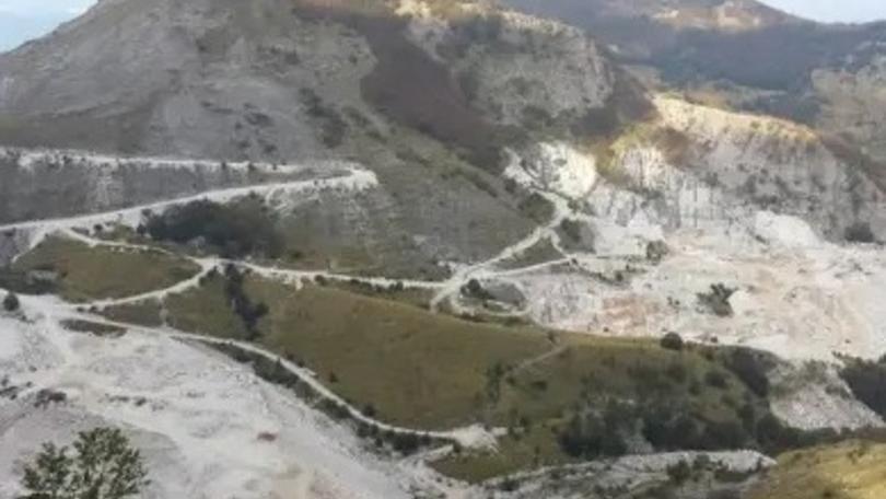 Nella foto l’area della cava Castelbaito