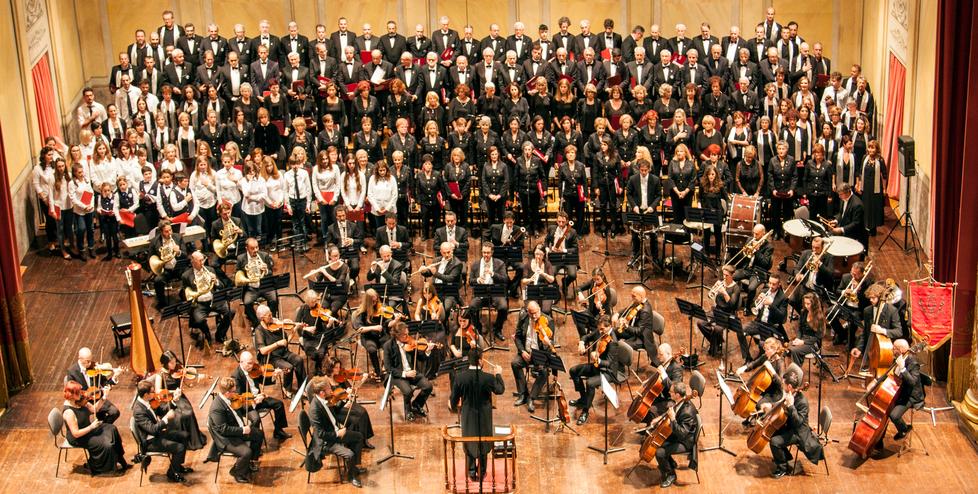 Modena. La Corale Rossini al completo grande reunion per i 135 anni