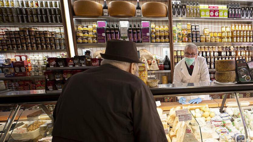Formigine e Maranello. Aiutare le persone con demenza Il progetto sbarca nei supermercati