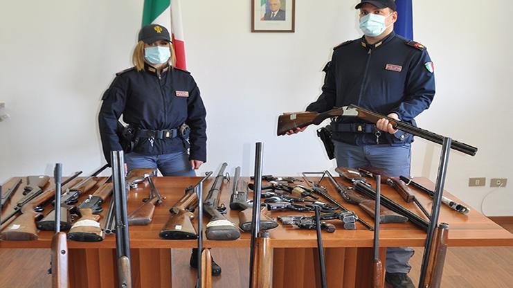 Stretta nei controlli sulle armi: la Questura di Prato invia 926 diffide