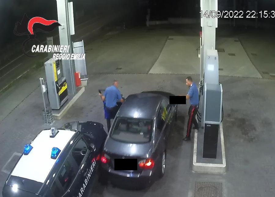 Investe carabiniere durante un controllo, individuato dopo tre mesi