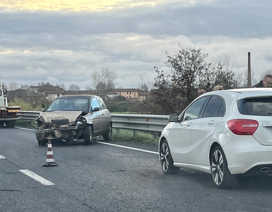 
	L'auto rimasta coinvolta nello scontro (Foto di Franco Silvi)

