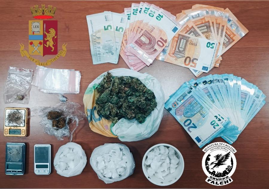 Cagliari, nella casa occupata abusivamente una centrale dello spaccio: 19enne arrestato