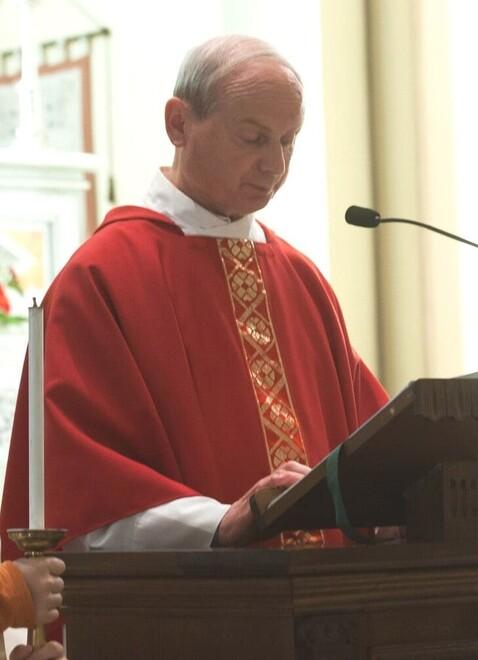 Castelvetro. Si è spento don Alessandro Garuti faro della comunità per 24 anni 