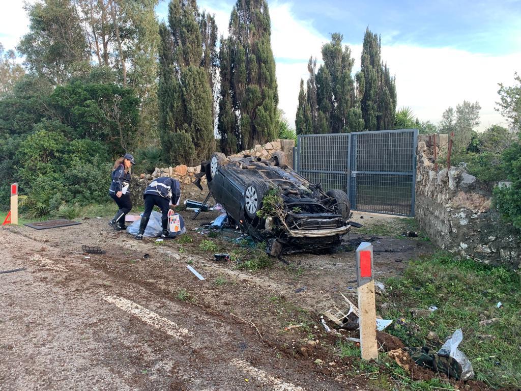 Sassari, va fuori strada con l’auto e subito dopo sparisce 