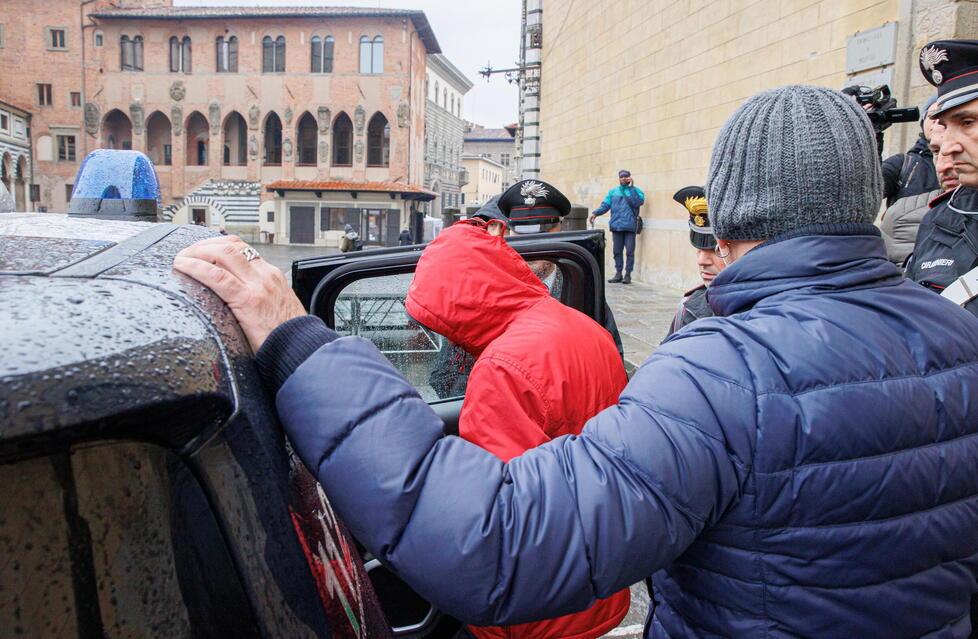 Omicidio di Buggiano, quando gli ha dato fuoco il padre non era ancora morto