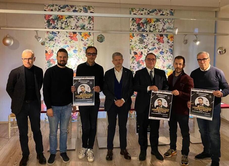 Il Capodanno saluta la Rocca: la festa si fa a San Miniato Basso