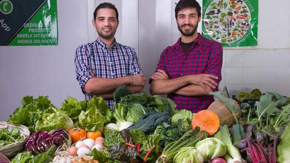 Il sogno di tre fratelli con “L’orto sotto casa” e i loro prodotti a km 0