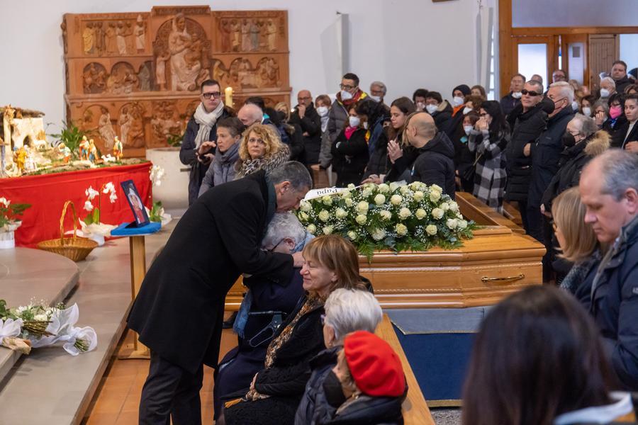 Ferrara ha dato l’ultimo saluto a Marcello Frignani