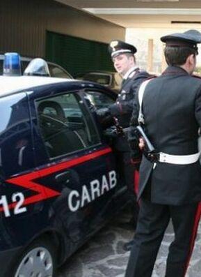 La rapinatrice con il bastone gode del reddito di cittadinanza 