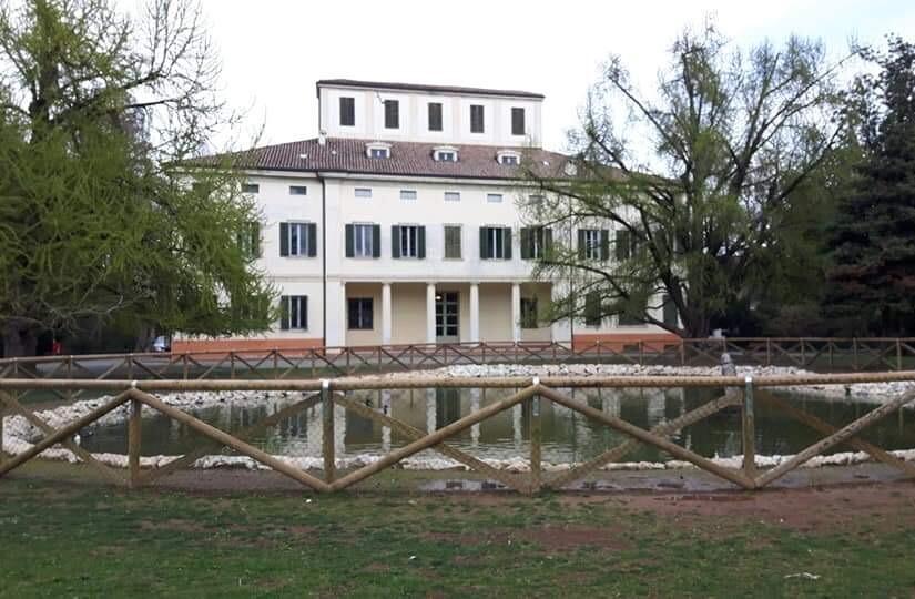 Formigine No ai fondi per Villa Gandini e il parco resta nel degrado 