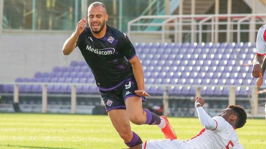 Arthur Cabral durante un’azione nella amichevole con il Monaco