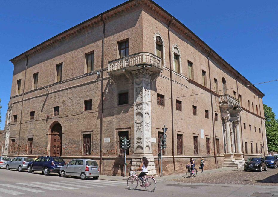 Ferrara, recupero di Palazzo Prosperi:  assegnati i lavori