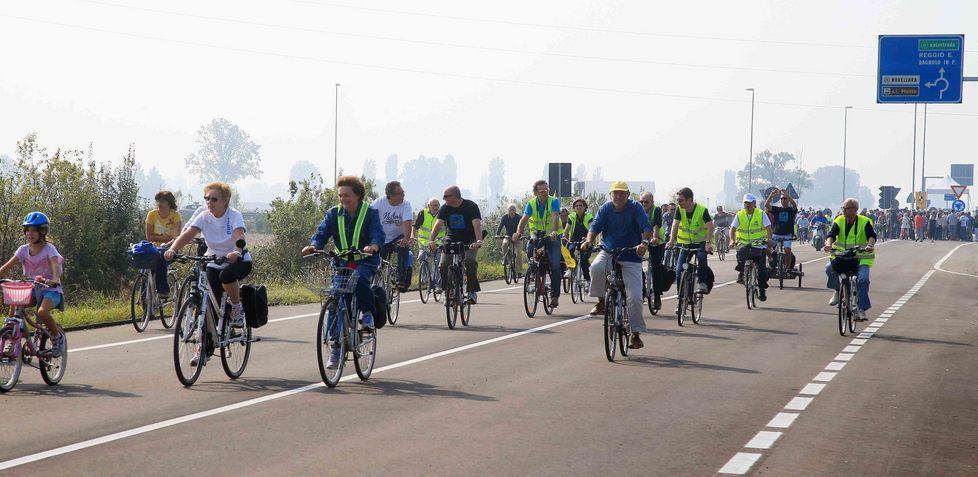 Inaugurata una parte della tangenziale «Ora l’ultimo tratto» 