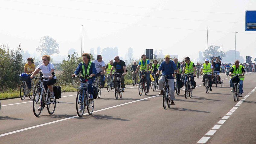 Inaugurata una parte della tangenziale «Ora l’ultimo tratto»