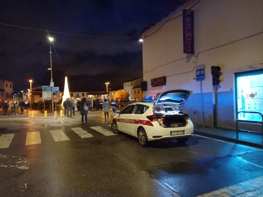Bimba travolta e uccisa a Poggio, semaforo nel mirino della Procura