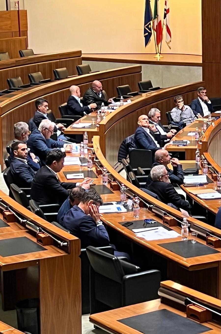 Alleanza rosso-verde in vista delle elezioni 2024: in consiglio regionale nasce un nuovo gruppo