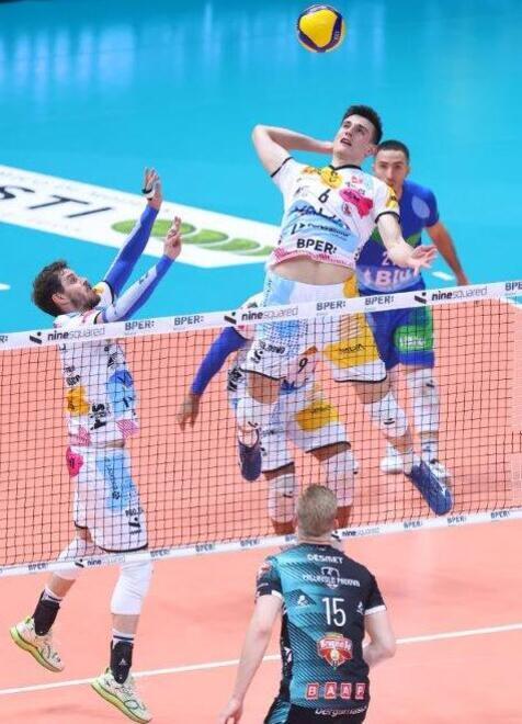 Modena volley Sanguinetti carica: «Non abbiamo paura di nessuno»