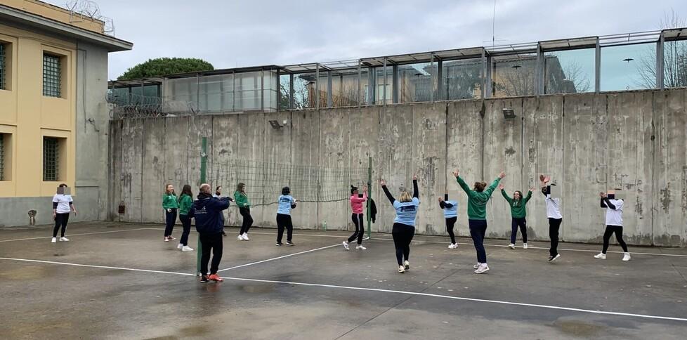 Se il volley è libertà. Detenute e atlete giocano al Don Bosco: una partita che diventa indimenticabile