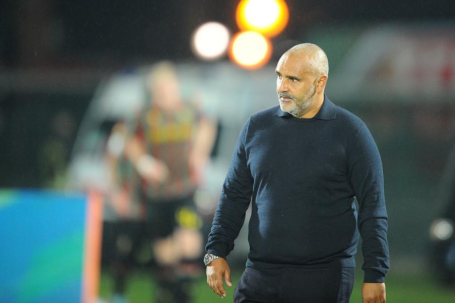 Esonerato l’allenatore del Cagliari Fabio Liverani