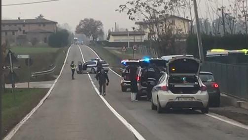 Schianto tra auto e moto, muore un 38enne