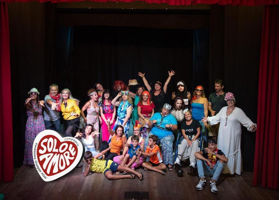 “Solo Amore”, a Sant’Eulalia debutto della nuova compagnia: in scena sketch e balletti per seminare amore e gioia