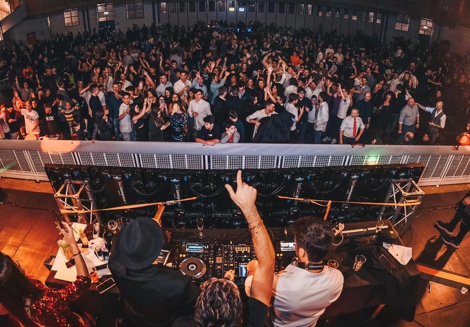 Mirandola Un altro Capodanno senza festa al palasport 